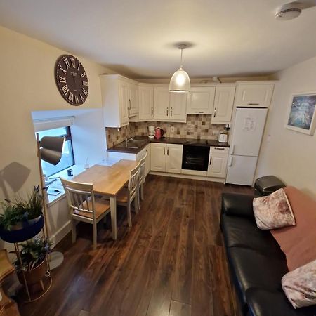 South Galway'S Gateway Apartment 외부 사진
